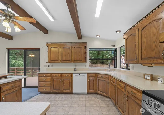 Photo 3 of Single family home for sale at 739 Ell Rd, Camano Island, WA 98282 | MLS# NWM2583776 | Listing updated on 2026-10-14