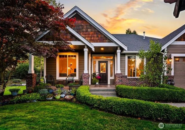 Photo 2 of Single family home for sale at 1106 15th Avenue Sw, Puyallup, WA 98371 | MLS# NWM2583777 | Listing updated on 2026-10-26