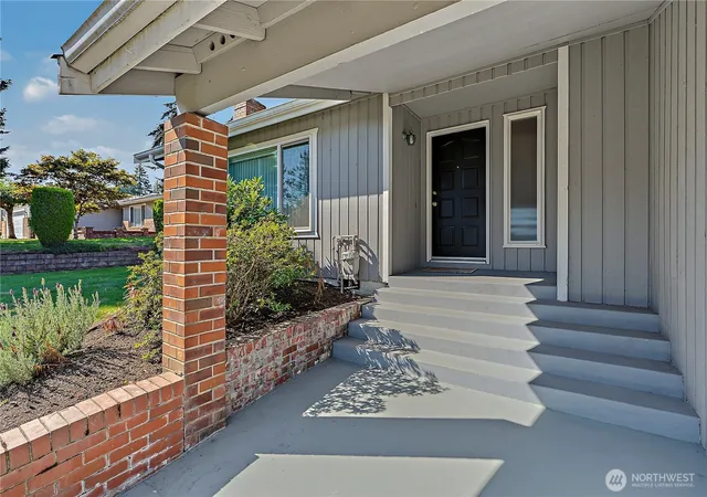 Photo 2 of Single family home for sale at 10210 63rd Avenue Ct E, Puyallup, WA 98373 | MLS# NWM2583789 | Listing updated on 2026-09-29