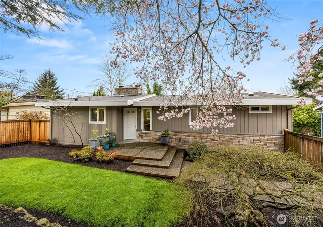 Photo 1 of Single family home for sale at 231 105th Avenue Se, Bellevue, WA 98004 | MLS# NWM2583801 | Listing updated on 2026-10-02