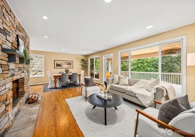 Photo 4 of Single family home for sale at 231 105th Avenue SE, Bellevue, WA 98004 | MLS# NWM2583801 | Listing updated on 2026-10-02