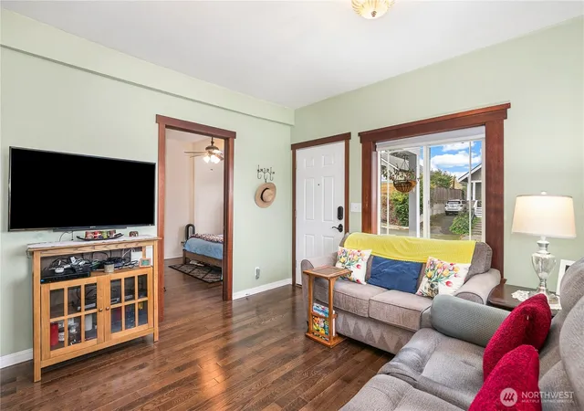 Photo 3 of Sale Pending at 4029 E J St, Tacoma, WA 98404 | MLS# NWM2583805 | Listing updated on 2026-10-02