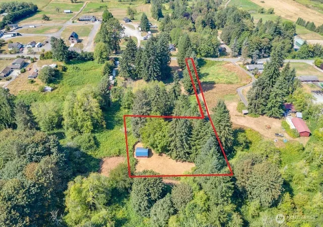 Photo 3 of Single family home for sale at 12521 Roosevelt Rd, Snohomish, WA 98290 | MLS# NWM2583812 | Listing updated on 2026-10-02