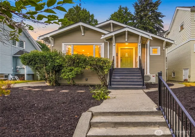 Photo 2 of Single family home for sale at 8055 Corliss Ave N, Seattle, WA 98103 | MLS# NWM2583814 | Listing updated on 2026-09-30