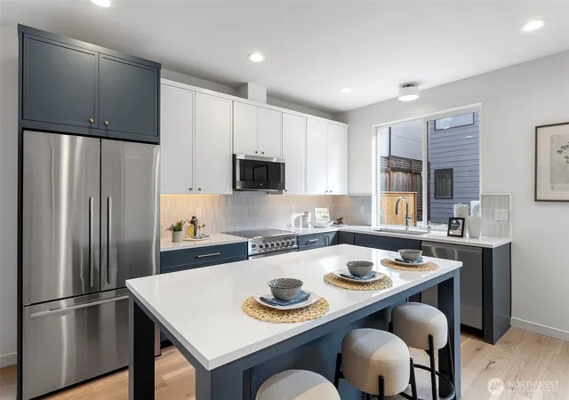 Photo 4 of Single family home for sale at 8039 Wallingford Ave N #C, Seattle, WA 98103 | MLS# NWM2583824 | Listing updated on 2026-10-01