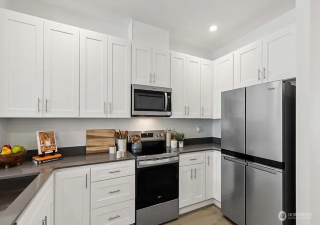 Photo 3 of Townhouse for sale at 16830 20th Avenue W #B6, Lynnwood, WA 98037 | MLS# NWM2583828 | Listing updated on 2026-10-02