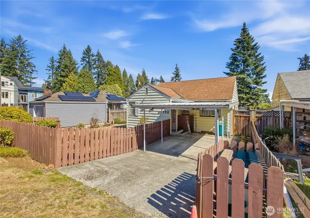 Photo 1 of Single family home for sale at 11752 20th Avenue Ne, Seattle, WA 98125 | MLS# NWM2583832 | Listing updated on 2026-09-27