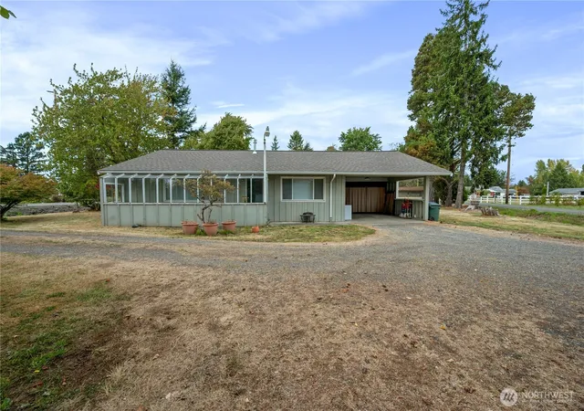 Photo 1 of Single family home for sale at 4924 Northwest Dr, Bellingham, WA 98226 | MLS# NWM2583849 | Listing updated on 2026-09-18