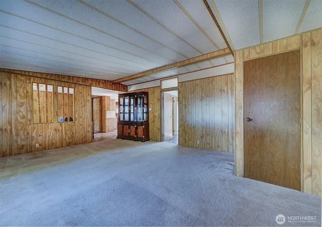 Photo 3 of Manufactured home for sale at 2321 NE Sylvan Way, Bremerton, WA 98310 | MLS# NWM2583853 | Listing updated on 2026-09-17