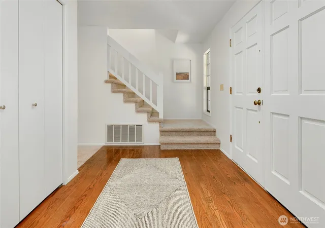 Photo 3 of Single family home for sale at 6833 207th Avenue Ne, Redmond, WA 98053 | MLS# NWM2583857 | Listing updated on 2026-10-01