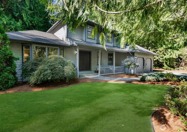 Photo 33 of Single family home for sale at 6833 207th Avenue NE, Redmond, WA 98053 | MLS# NWM2583857 | Listing updated on 2026-10-13