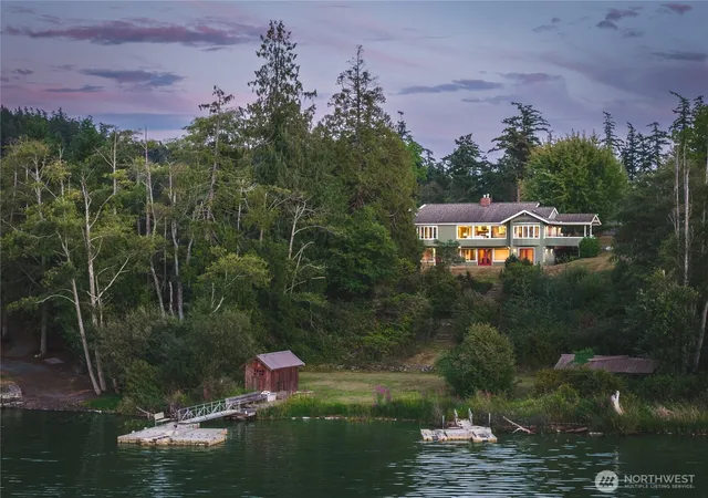 Photo 3 of Single family home for sale at 6067 S Campbell Lake Rd, Anacortes, WA 98221 | MLS# NWM2583861 | Listing updated on 2026-09-18