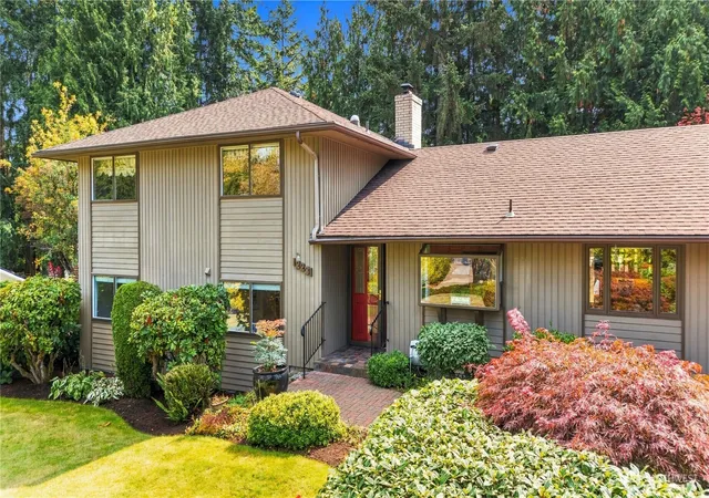Photo 3 of Sale Pending at 12231 Se 233rd Street, Kent, WA 98031 | MLS# NWM2583862 | Listing updated on 2026-09-30