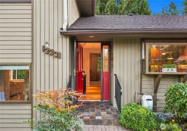 Photo 4 of Sale Pending at 12231 SE 233rd Street, Kent, WA 98031 | MLS# NWM2583862 | Listing updated on 2026-09-30