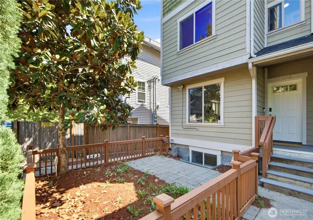 Photo 3 of Townhouse for sale at 12316 33rd Avenue Ne #C, Seattle, WA 98125 | MLS# NWM2583874 | Listing updated on 2026-09-18