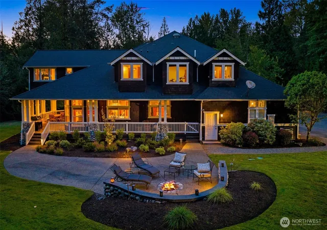 Photo 2 of Single family home for sale at 26415 Se Old Black Nugget Rd, Issaquah, WA 98029 | MLS# NWM2583875 | Listing updated on 2026-09-25
