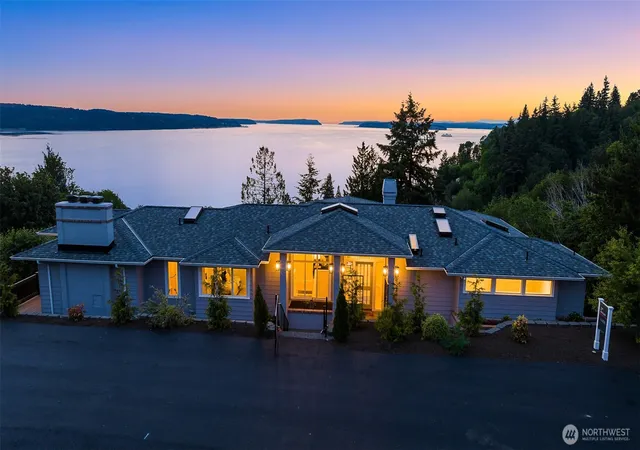 Photo 2 of Single family home for sale at 6117 92nd Street Sw, Mukilteo, WA 98275 | MLS# NWM2583878 | Listing updated on 2026-10-02