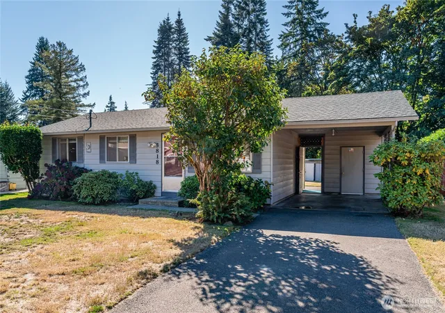Photo 4 of Single family home for sale at 3818 103rd Street NE, Marysville, WA 98271 | MLS# NWM2583883 | Listing updated on 2026-09-26