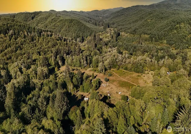 Photo 1 of Sale Pending at 273 Pioneer Crk Ln, Cosmopolis, WA 98537 | MLS# NWM2583887 | Listing updated on 2026-09-23