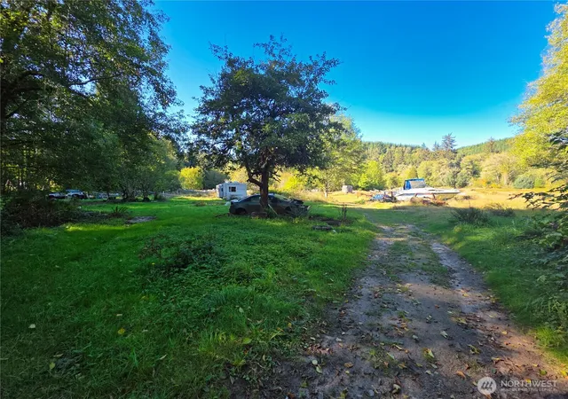 Photo 3 of Sale Pending at 273 Pioneer Crk Ln, Cosmopolis, WA 98537 | MLS# NWM2583887 | Listing updated on 2026-09-23