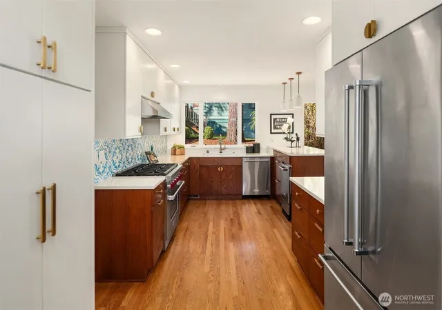 Photo 3 of Sale Pending at 4014 S Dakota St, Seattle, WA 98118 | MLS# NWM2583895 | Listing updated on 2026-09-29