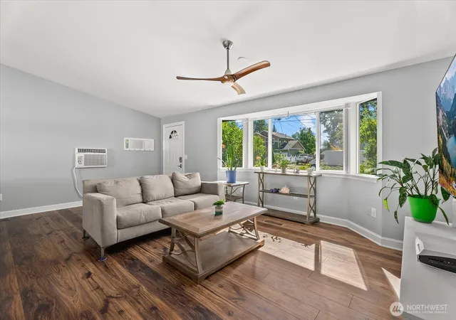 Photo 4 of Single family home for sale at 111 2nd Avenue SE, Pacific, WA 98047 | MLS# NWM2583912 | Listing updated on 2026-09-25