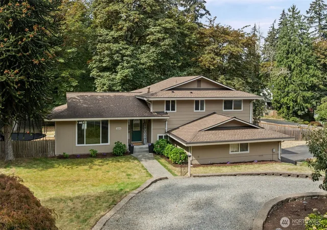 Photo 4 of Single family home for sale at 3204 88th Avenue E, Edgewood, WA 98371 | MLS# NWM2583916 | Listing updated on 2026-09-22