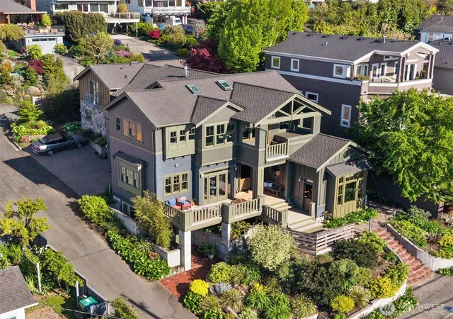 Photo 2 of Sale Pending at 3310 59th Avenue Sw #A, Seattle, WA 98116 | MLS# NWM2583936 | Listing updated on 2026-09-29