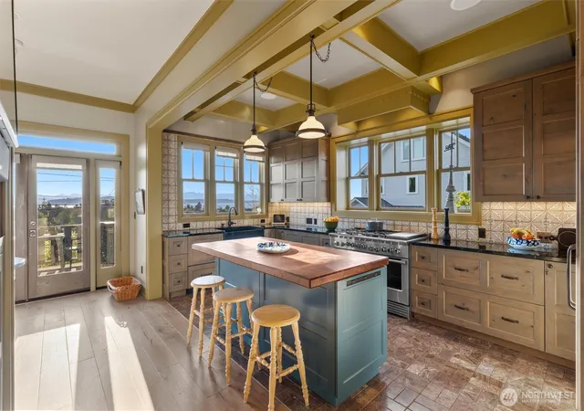Photo 4 of Sale Pending at 3310 59th Avenue SW #A, Seattle, WA 98116 | MLS# NWM2583936 | Listing updated on 2026-09-29