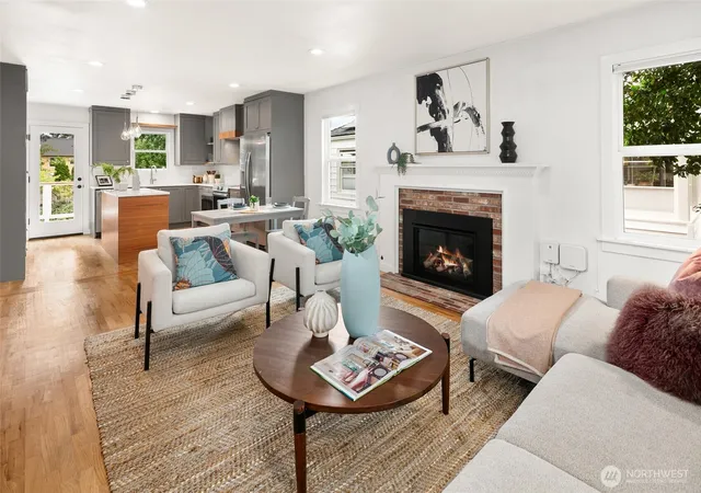 Photo 3 of Single family home for sale at 9219 5th Avenue Ne, Seattle, WA 98115 | MLS# NWM2583938 | Listing updated on 2026-10-01