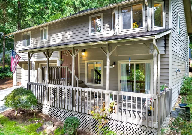 Photo 3 of Sale Pending at 12831 184th Drive Se, Snohomish, WA 98290 | MLS# NWM2583942 | Listing updated on 2026-09-26