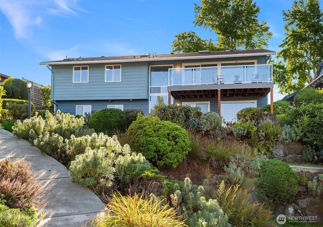 Photo 2 of Single family home for sale at 12442 83rd Avenue S, Seattle, WA 98178 | MLS# NWM2583947 | Listing updated on 2026-09-25