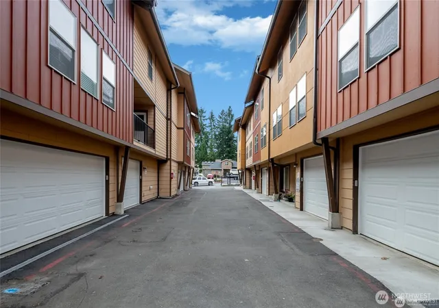 Photo 3 of Townhouse for sale at 12228 Se Petrovitsky Rd #2B, Renton, WA 98058 | MLS# NWM2583950 | Listing updated on 2026-09-26