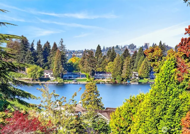 Photo 2 of Single family home for sale at 4428 92nd Avenue Ne, Yarrow Point, WA 98004 | MLS# NWM2583951 | Listing updated on 2026-09-28