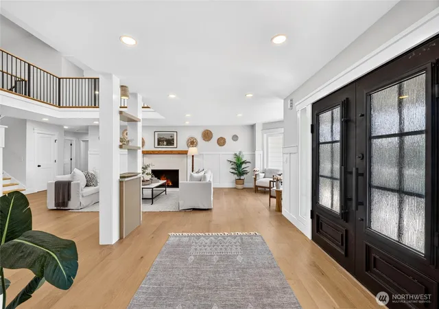 Photo 3 of Single family home for sale at 4428 92nd Avenue NE, Yarrow Point, WA 98004 | MLS# NWM2583951 | Listing updated on 2026-09-28
