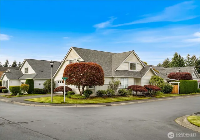 Photo 3 of Single family home for sale at 16927 91st Avenue E, Puyallup, WA 98375 | MLS# NWM2583960 | Listing updated on 2026-09-19