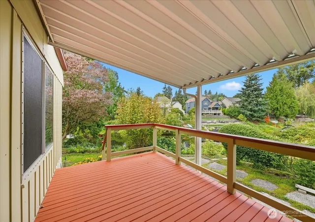 Photo 4 of Manufactured home for sale at 11330 E Riverside Dr #40, Bothell, WA 98011 | MLS# NWM2583961 | Listing updated on 2026-10-01