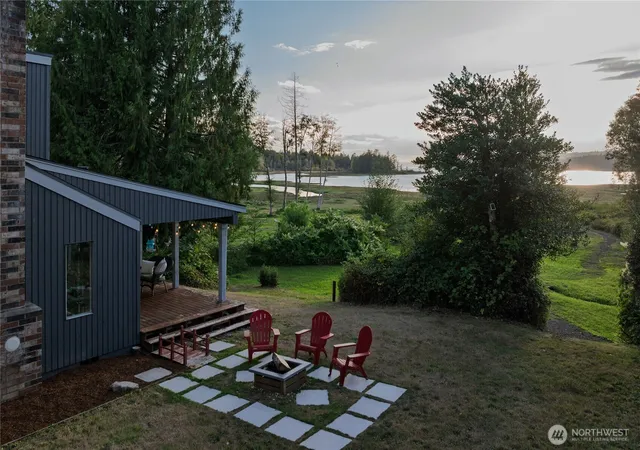 Photo 2 of Single family home for sale at 22581 Ne State Rt 3, Belfair, WA 98528 | MLS# NWM2583963 | Listing updated on 2026-09-28