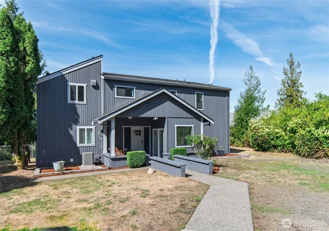 Photo 4 of Single family home for sale at 22581 NE State Rt 3, Belfair, WA 98528 | MLS# NWM2583963 | Listing updated on 2026-09-28