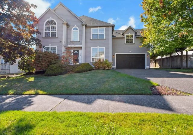 Single family home for sale at 1850 31st Avenue SE, Puyallup, WA 98374 | MLS# NWM2583971