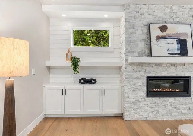 Photo 4 of Single family home for sale at 18305 Snohomish Ave, Snohomish, WA 98296 | MLS# NWM2583974 | Listing updated on 2026-09-18
