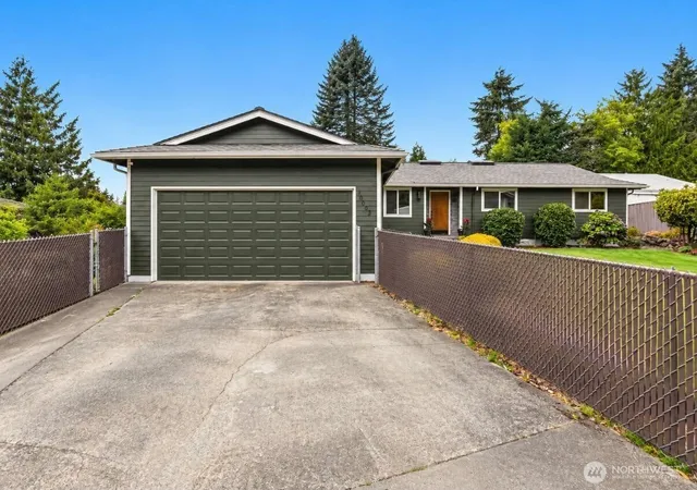 Photo 2 of Single family home for sale at 19607 136th Place Se, Renton, WA 98058 | MLS# NWM2583975 | Listing updated on 2026-10-03