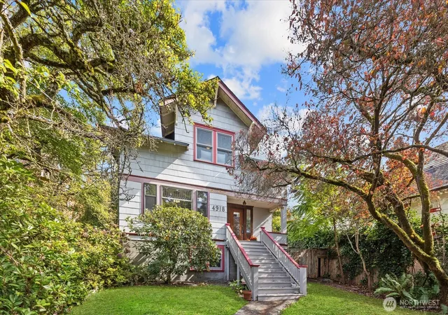 Photo 1 of Single family home for sale at 4918 Greenwood Ave N, Seattle, WA 98103 | MLS# NWM2583982 | Listing updated on 2026-09-29