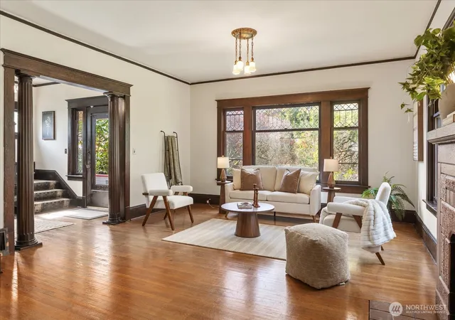 Photo 2 of Single family home for sale at 4918 Greenwood Ave N, Seattle, WA 98103 | MLS# NWM2583982 | Listing updated on 2026-09-29