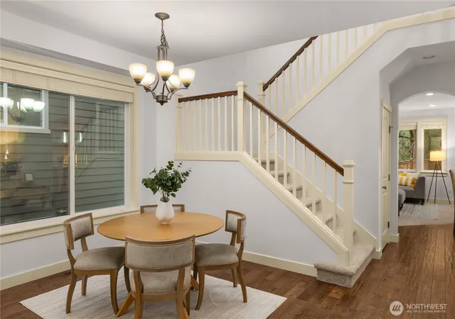 Photo 4 of Single family home for sale at 10608 106th Place NE, Kirkland, WA 98033 | MLS# NWM2583986 | Listing updated on 2026-10-01