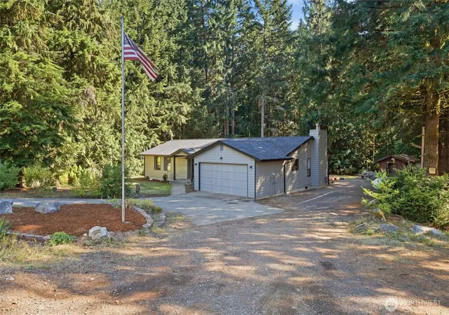 Photo 3 of Single family home for sale at 5370 Se Ravenridge Ct, Port Orchard, WA 98367 | MLS# NWM2583987 | Listing updated on 2026-09-22