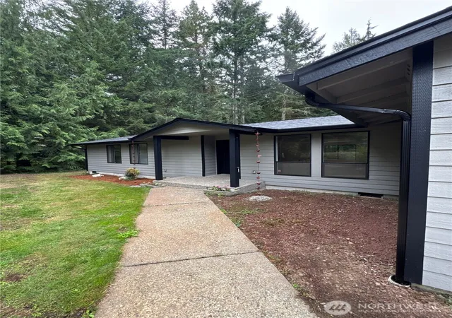 Photo 4 of Single family home for sale at 5370 SE Ravenridge Ct, Port Orchard, WA 98367 | MLS# NWM2583987 | Listing updated on 2026-09-22