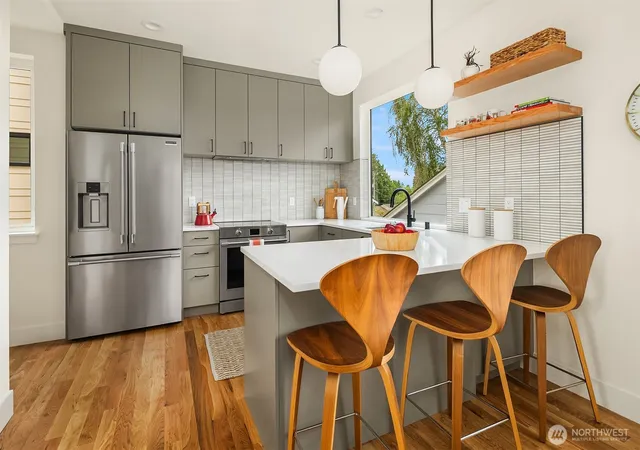 Photo 3 of Townhouse for sale at 4353 SW Willow St, Seattle, WA 98136 | MLS# NWM2583992 | Listing updated on 2026-10-01