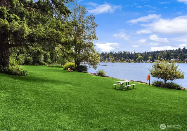 Photo 3 of Single family home for sale at 2716 106th Place SE, Beaux Arts, WA 98004 | MLS# NWM2584014 | Listing updated on 2026-09-26
