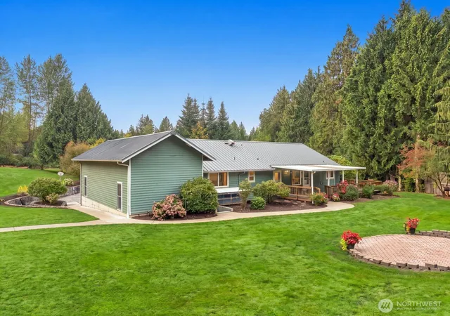 Photo 3 of Single family home for sale at 10120 52nd Street SE, Snohomish, WA 98290 | MLS# NWM2584015 | Listing updated on 2026-10-01